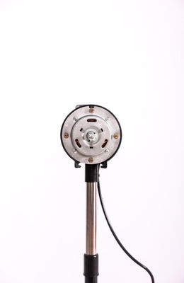 Grade 1600RPM AC110 220V Mini Stand Fan do metal 10 polegadas